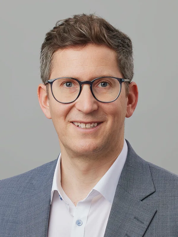 Portrait of Prof. Dr. Stefan Leutenegger